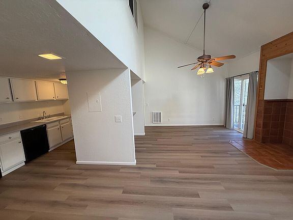 5th image of 291 S 3rd Ave #26