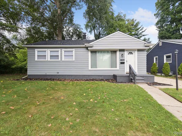 1102 Magnolia Dr, Inkster, MI 48141