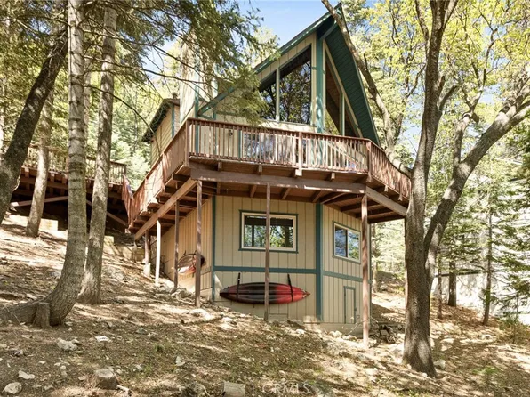 26627 Thunderbird Dr, Lake Arrowhead, CA 92352