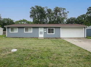 63 Sierra Rd, Montgomery, IL 60538