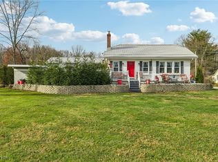 807 Fairfield School Rd, Columbiana, OH 44408