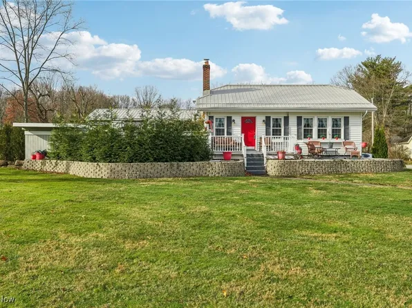 807 Fairfield School Rd, Columbiana, OH 44408