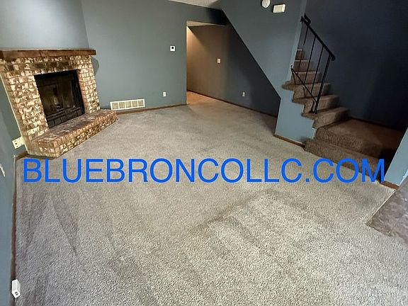 5th image of 411 NE Churchill St