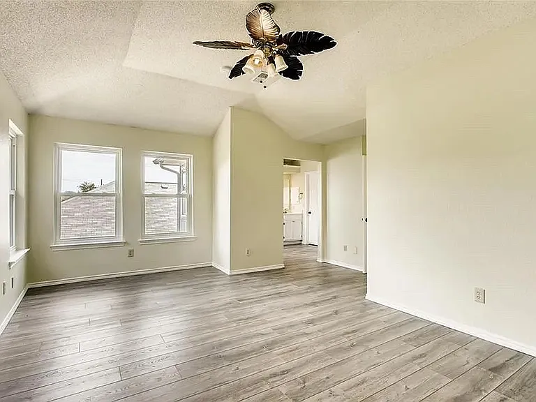 2971 Seguin Trl — Photo 16