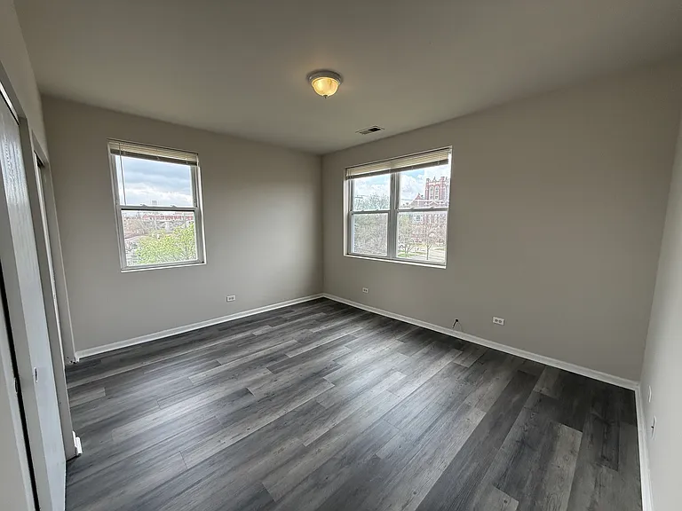 7952 S Carpenter St #3 — Photo 10