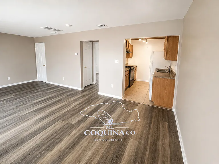 4756 Beach Dr SE #C — Photo 3