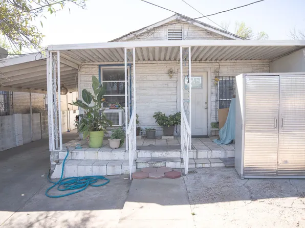 2009 E Lyon St, Laredo, TX 78043