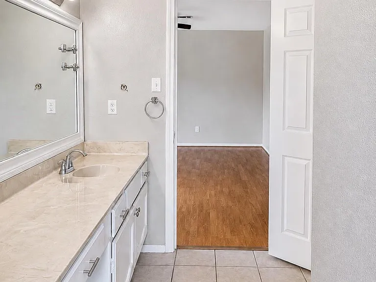 7854 Green Lawn Dr #7854 — Photo 23