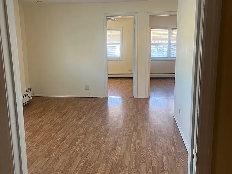 1037 Avenue C #2 — Photo 8
