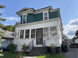 333 Park St APT 2, Syracuse, NY 13203