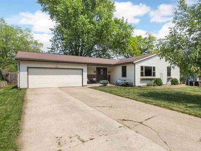 1009 19th Ave, Coralville, IA, 52241