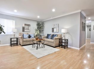 136 S Temple Dr, Milpitas, CA 95035