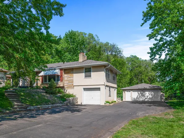 3328 Hampshire Ave N, Crystal, MN 55427