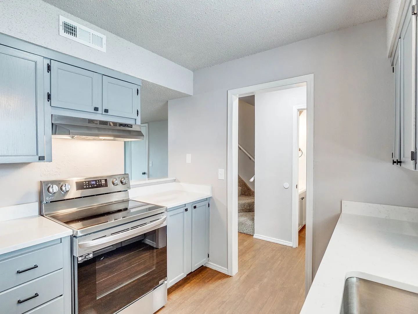 Griffin Park Townhomes — Photo 3