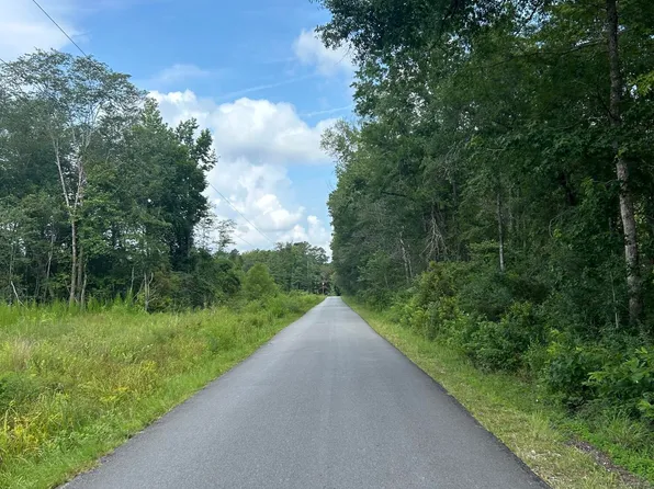 1 Boat Landing Rd, Ridgeville, SC 29472