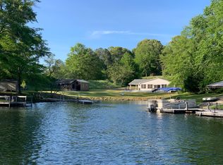 91 Papoose Dr, Jacksons Gap, AL 36861