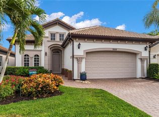 7888 Valencia Ct, Naples, FL 34113