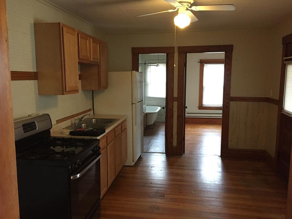 2nd image of 32 Highland Avenue # Fl 2nd