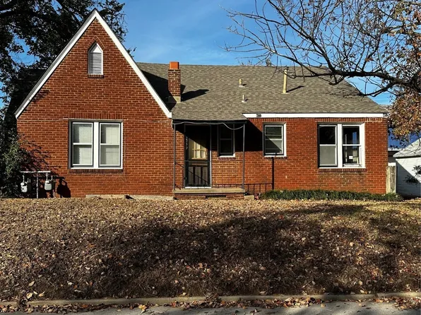 2837 E 3rd St, Tulsa, OK 74104