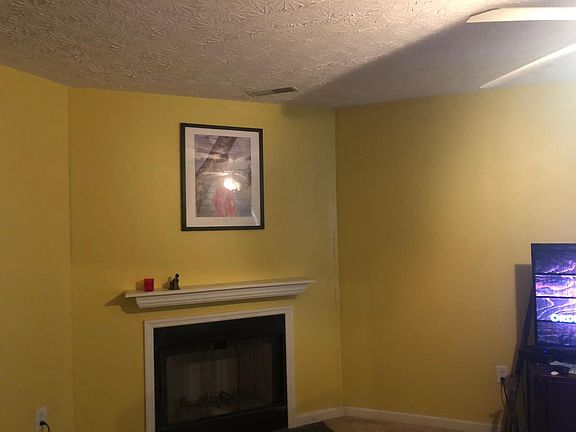 3rd image of 557 Glen Arvin Ave