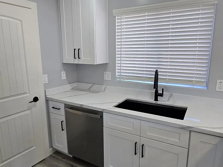 23451 N El Frio Ct — Photo 16