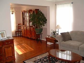 2nd image of 300 Garden View Dr