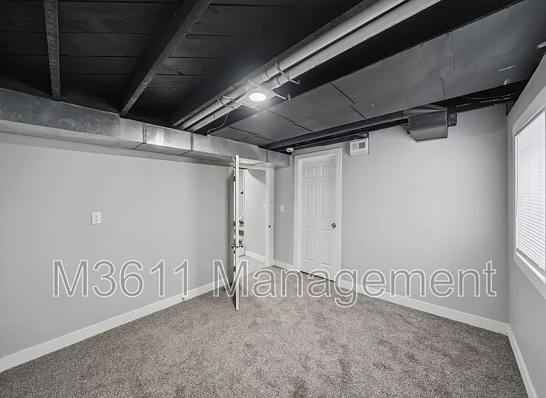 6928 Ballard Ave — Photo 25