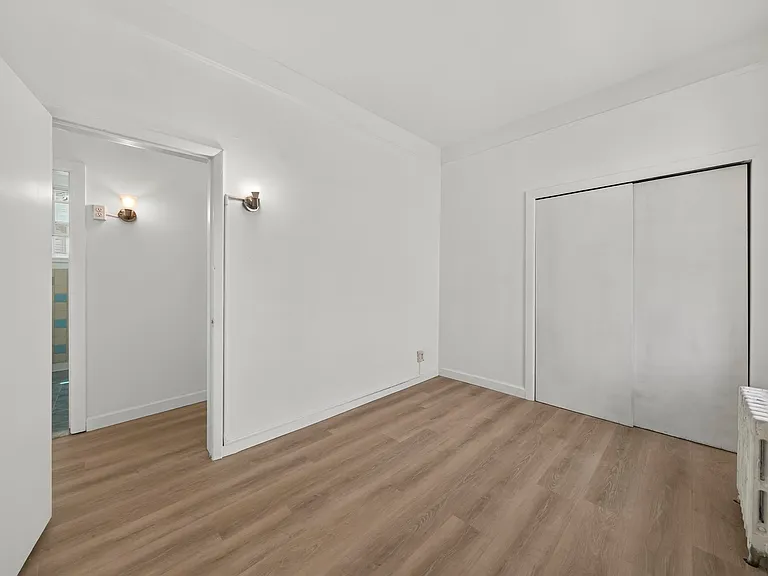 73 Van Reypen St #2 — Photo 16