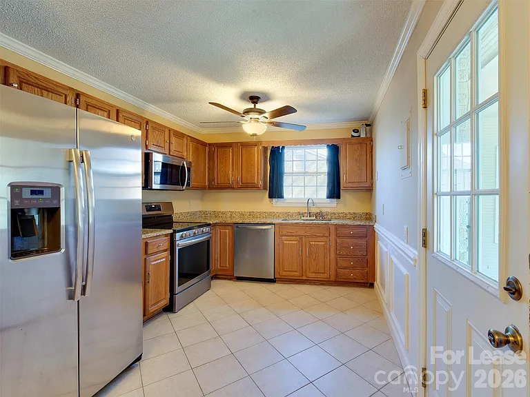 4917 White Oak Rd — Photo 12