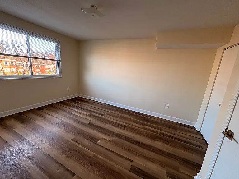 3823 Hamilton St #204 — Photo 6