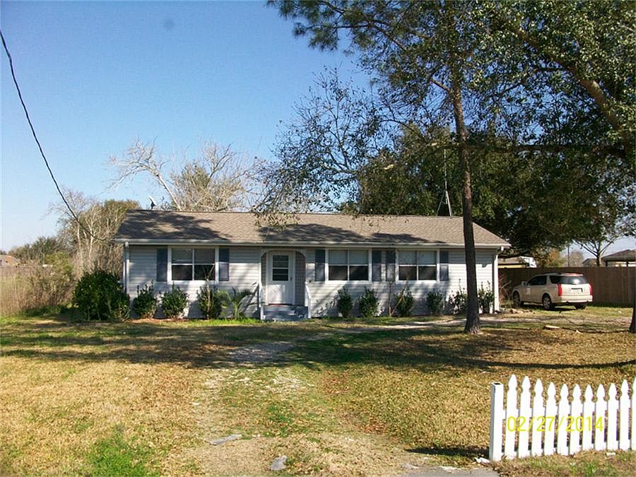 1st image of 02672 County Road 144