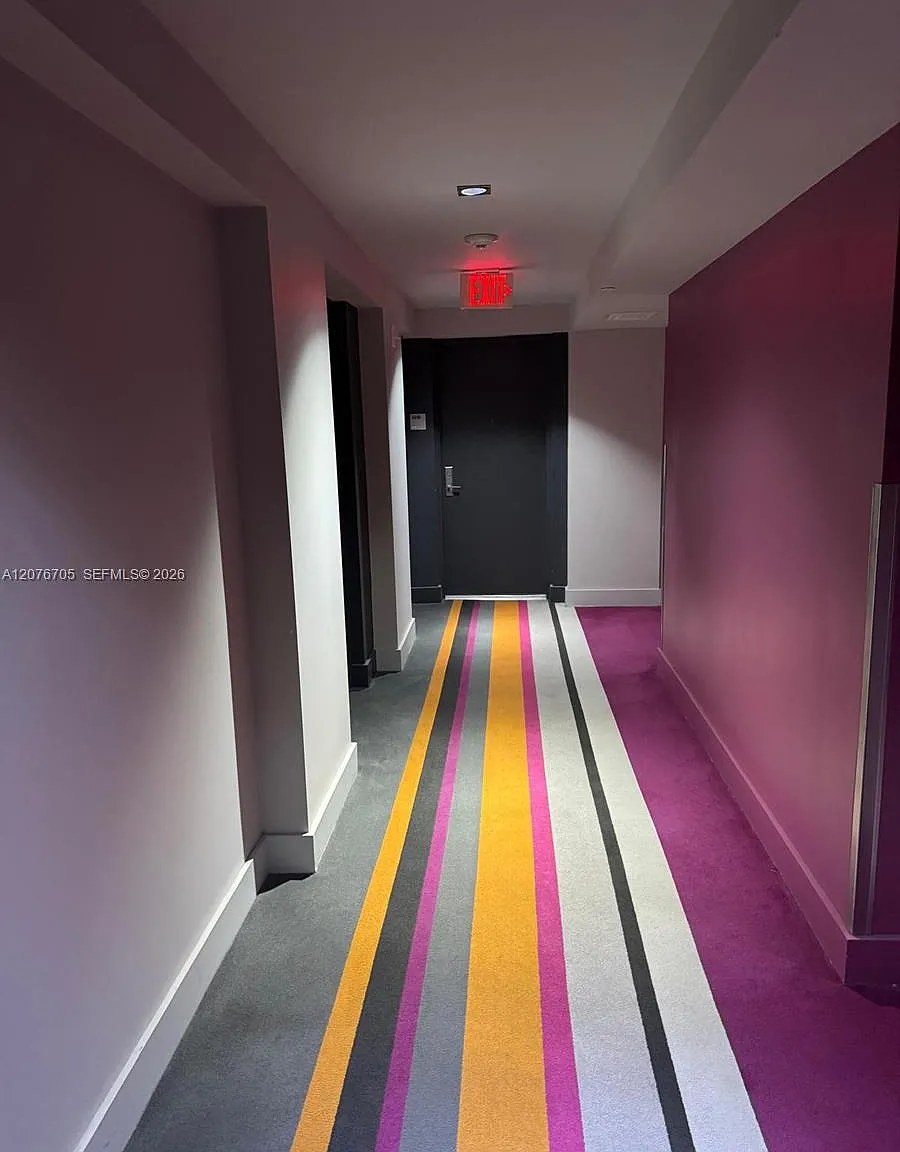 500 Brickell East Condo — Photo 2