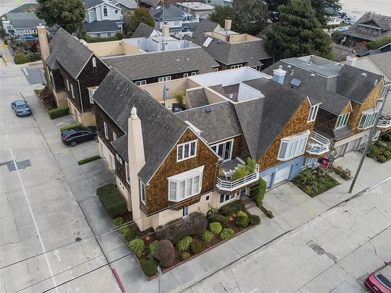 We are the 2nd House from the corner, only 4 Doors from the Coast!
