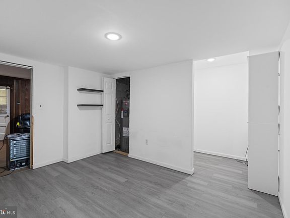 5th image of 13506 Harrison Ave