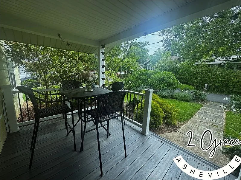 2 Grace Ave — Photo 4