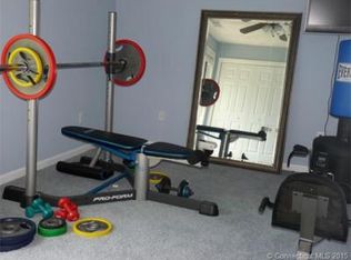 7 Erins Way, Ledyard, CT 06339