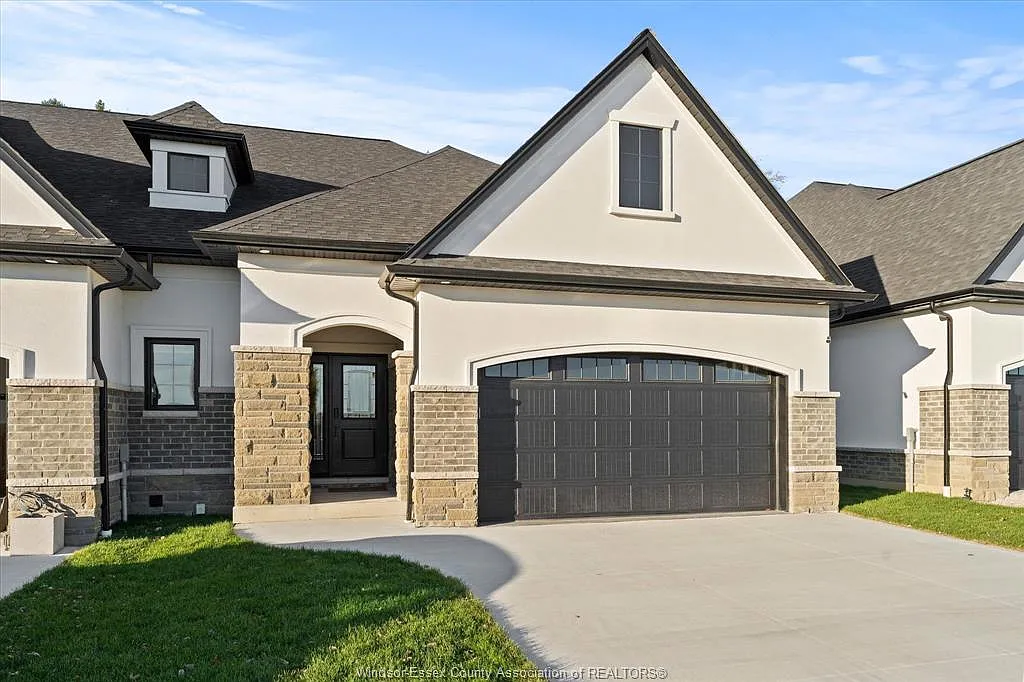 3265 Tullio Dr photo 1