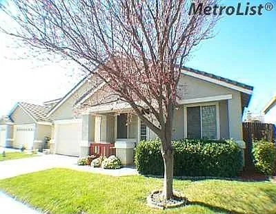 8520 Dewberry Way photo 1