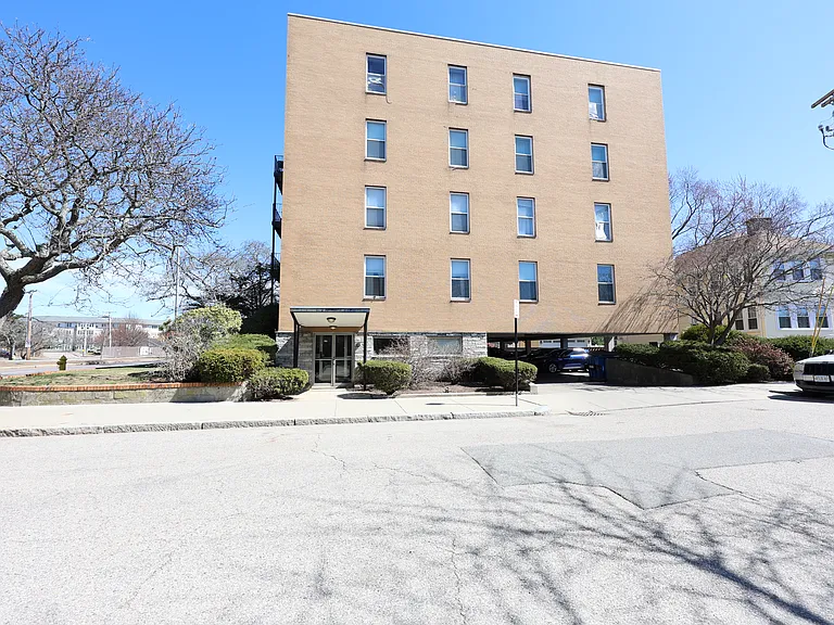 105 Alstead St #12 — Photo 20