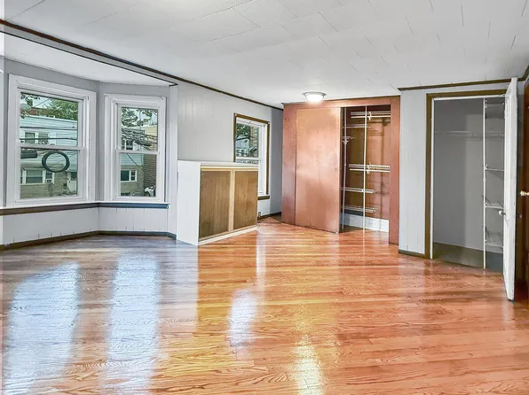 134 Boyd Avenue image 14 of 25