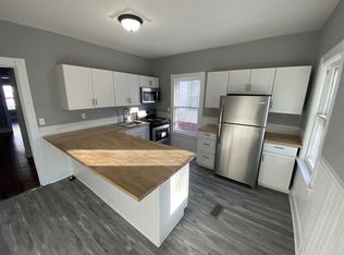 12 Park Pl, Poughkeepsie, NY 12601