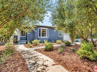 2216 Ashland Ave, Santa Monica, CA 90405