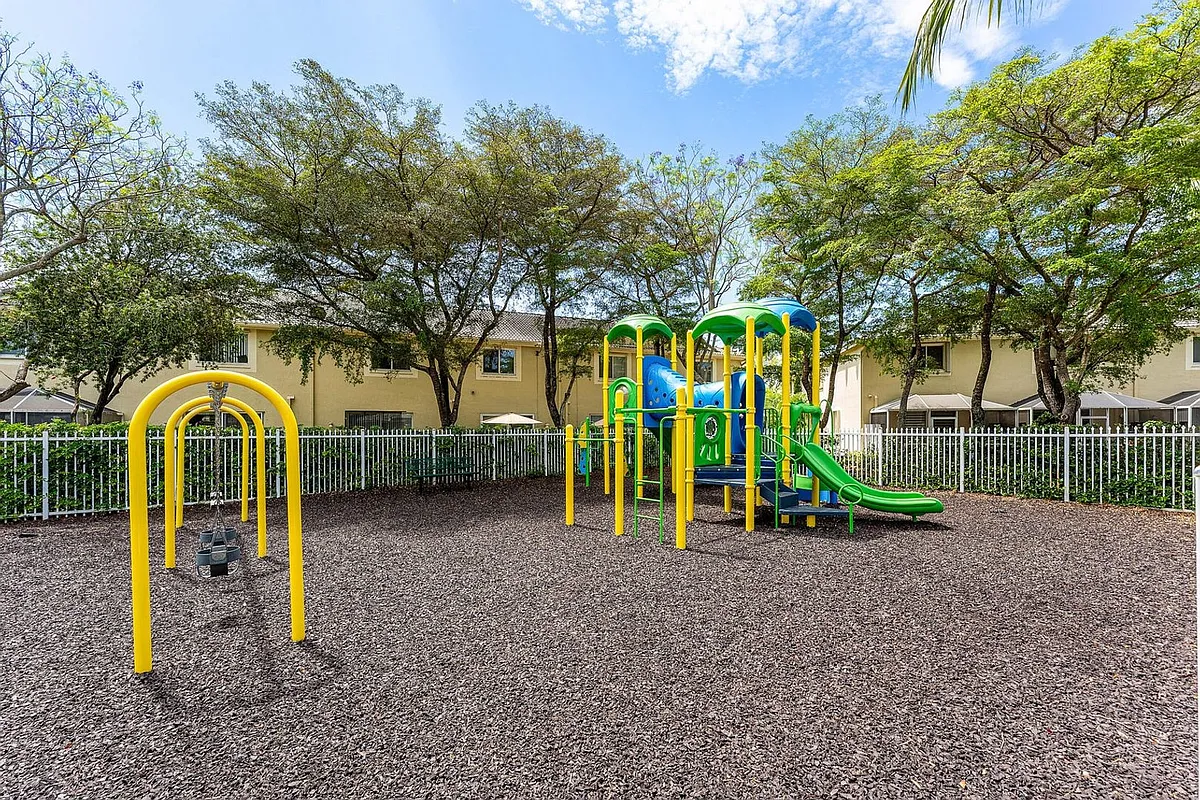 Building Photo - 2482 Cordoba Bnd #2482