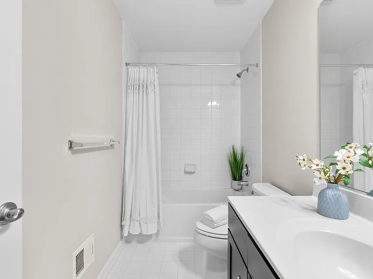 7720 Rearden Ct — Photo 33