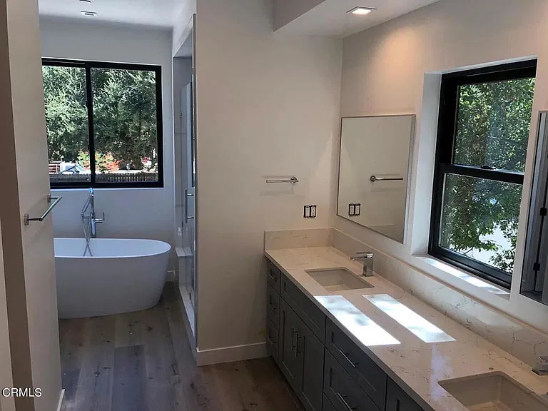 3257 Royal Oaks Dr #102 — Photo 8