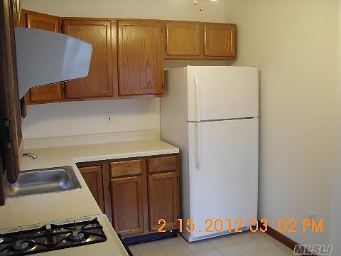 2nd image of 21 Dianne Ave
