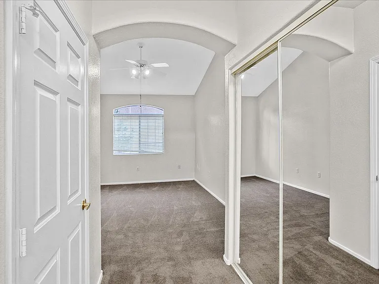 75 N Valle Verde Dr #1821 — Photo 13