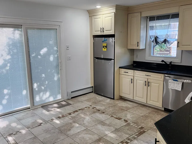 335 Woodend Rd — Photo 24