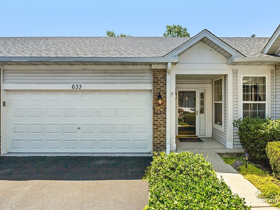 1st image of 633 S Cadillac Cir