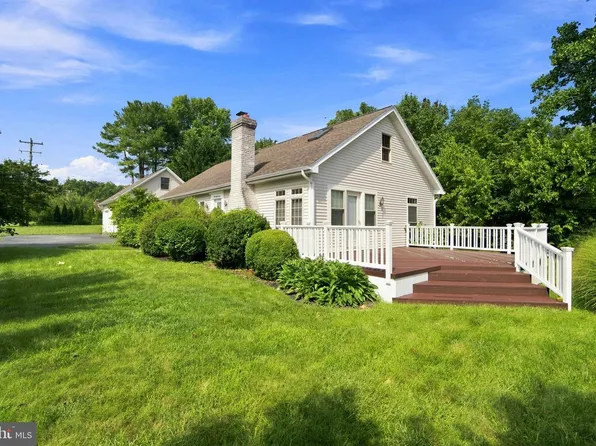 227 Heritage Dr, Gettysburg, PA 17325